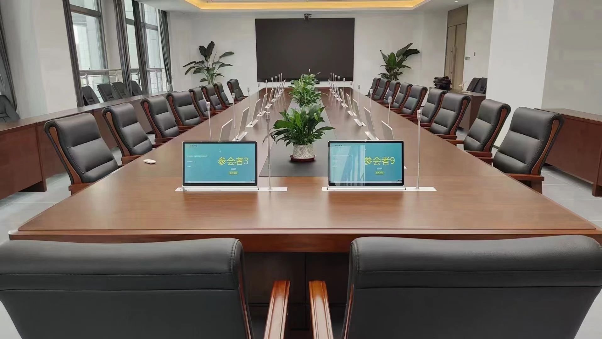 航天廣電無紙化會議系統(tǒng)工程產(chǎn)品服務(wù)于校園會議室！